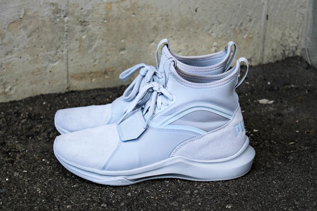 How To Reinvent Your White Sneakers This Summer - On Tap BlogOn Tap Blog